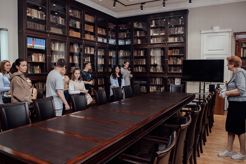 Фундаментальная библиотека Миниского университета обладает большой и бесплатной базой информационных ресурсов