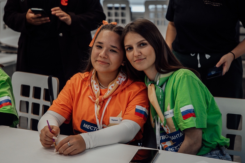 Полуфиналисты всероссийского проекта «Большая перемена» познакомились со студенческой жизнью в Мининском университете