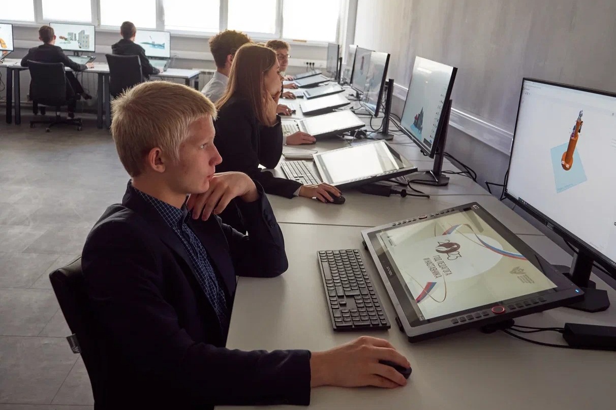 Мининский университет помог старшеклассникам выбрать профессию