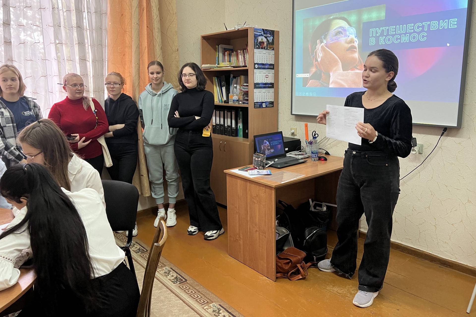 Воспитанники школы-интерната № 65 вместе со студентами Мининского разработали проект по запуску ракеты, решая задачу по программированию