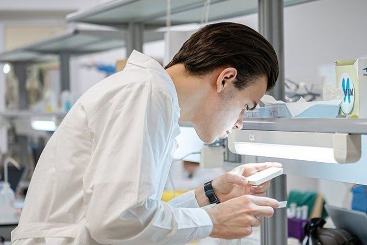В урочный час: в школах начали профориентацию