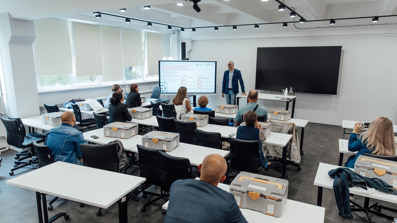 Учителей физики ориентируют на развитие практических навыков у школьников