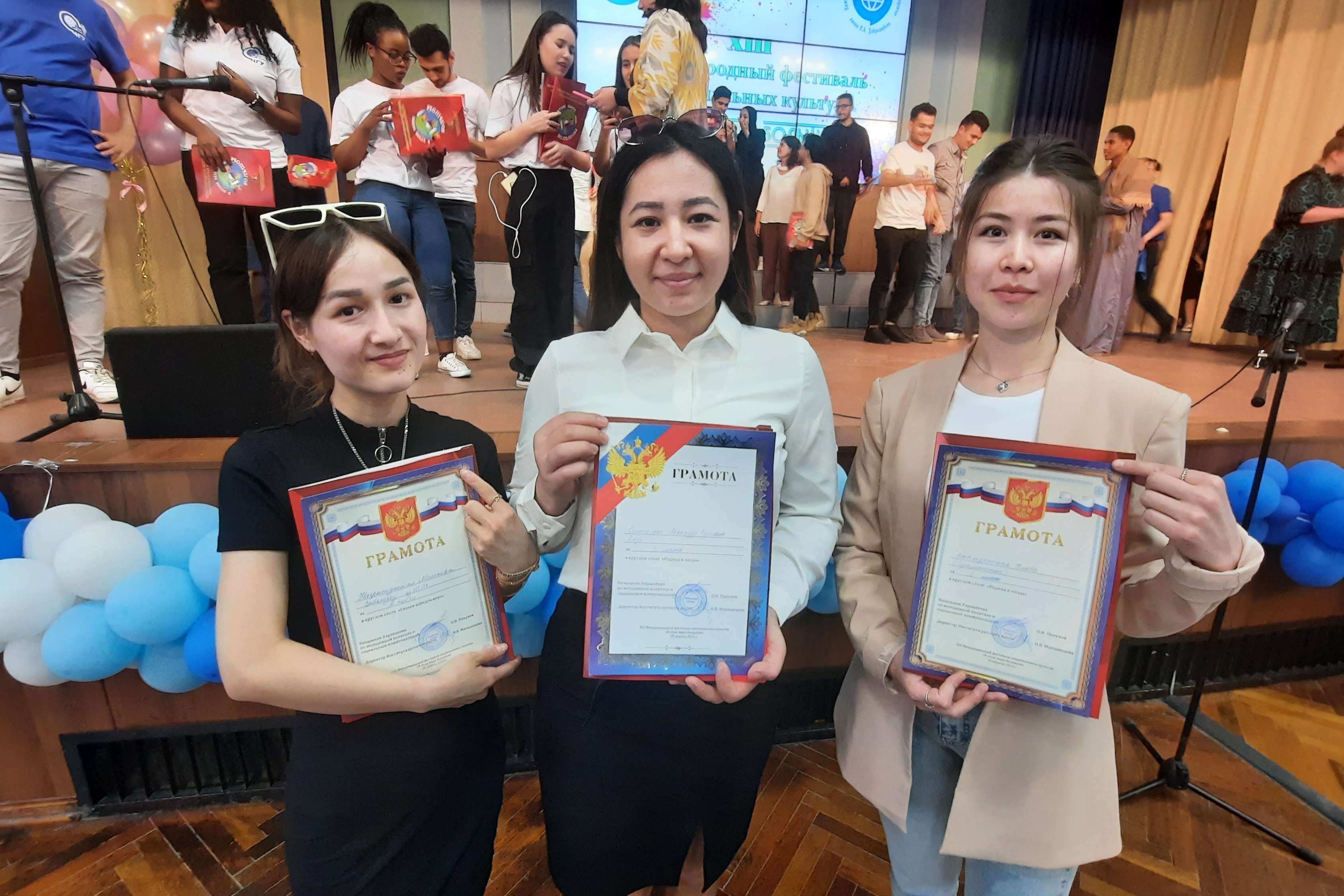 Иностранные студенты Мининского приняли участие в международном фестивале национальных культур