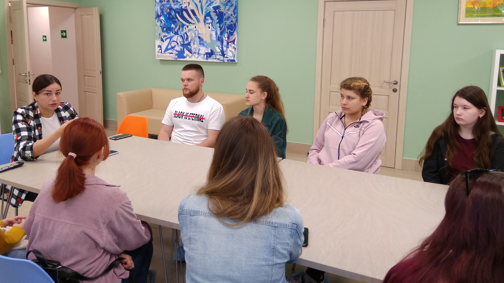 25 – 28 мая прошла серия встреч и мастер-классов для студентов-дефектологов в Ресурсном центре социальной поддержки людей с расстройствами аутистического спектра
