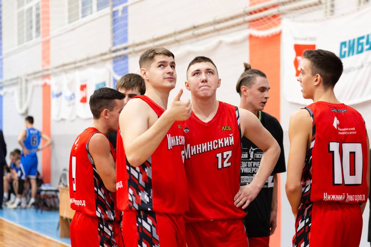 Команда Мининского по баскетболу – лучшая в высшем дивизионе Чемпионата Ассоциации студенческого баскетбола