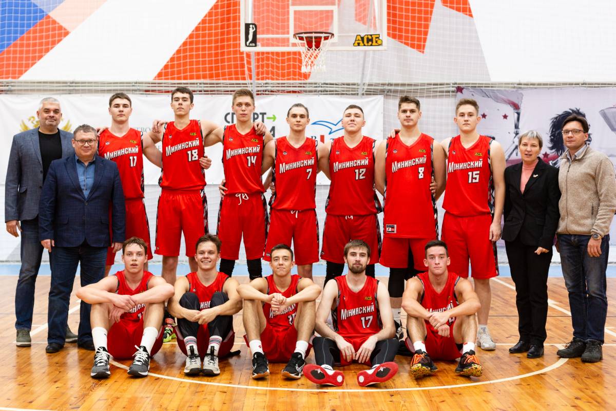 Команда Мининского по баскетболу – лучшая в высшем дивизионе Чемпионата Ассоциации студенческого баскетбола
