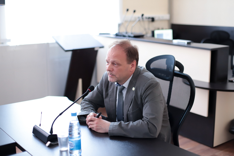 Студенты Мининского университета познакомились со свидетельствами переживших блокаду Ленинграда на лекции профессора из Санкт-Петербурга