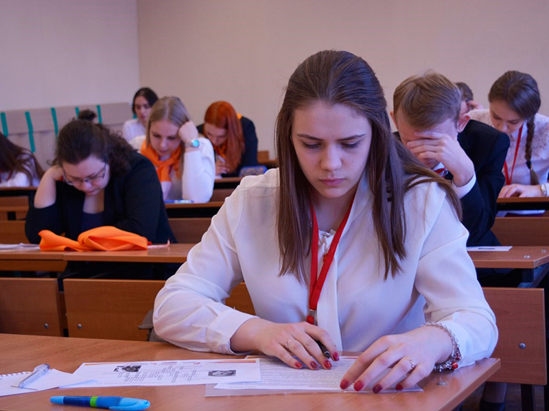 Выпускница Мининского университета Мещенкова Анастасия: «Деятельность наших педагогов мотивирует нас на реализацию себя в выбранной профессии, на саморазвитие»