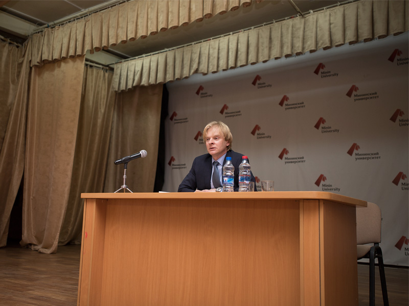 17 октября состоится встреча студенческого актива с ректором Мининского университета