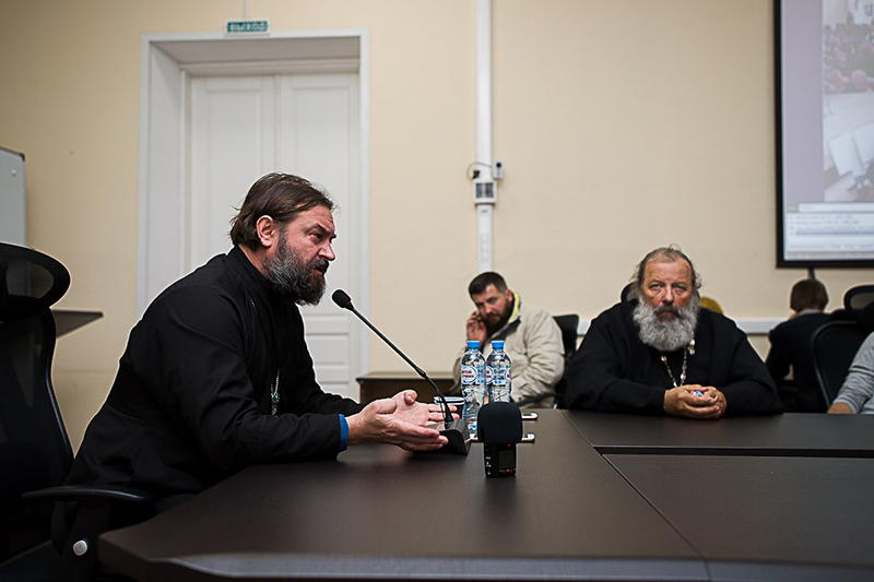 В Мининском университете прошла лекция священника, протоиерея Андрея Ткачева 
