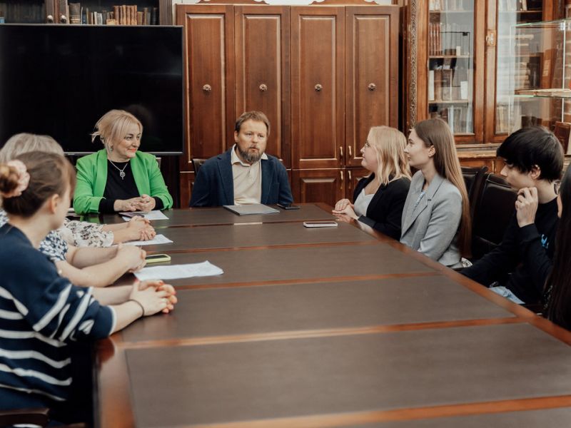 Торжественная церемония завершения аспирантуры в Мининском университете прошла в конце августа