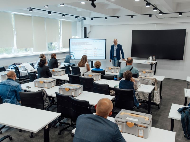 Учителей физики ориентируют на развитие практических навыков у школьников