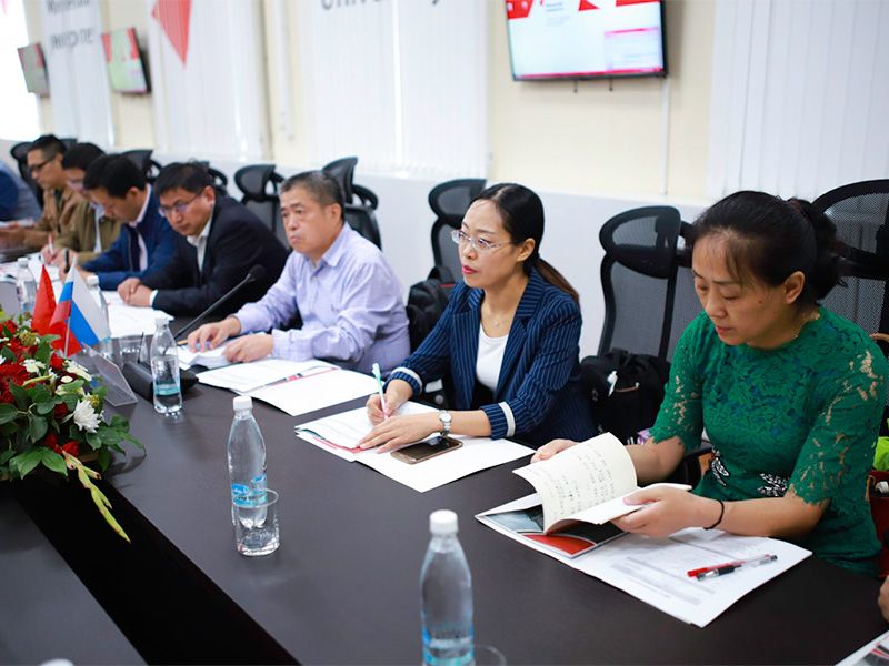 В Мининском университете стартовали курсы повышения квалификации для преподавателей из Китая