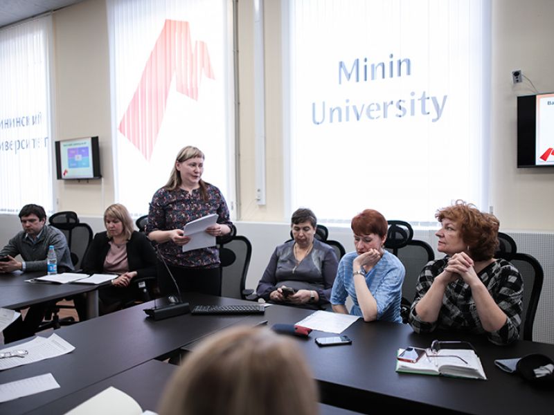 В Мининском университете состоялся первый выпуск дипломированных специалистов, участвовавших в корпоративной программе «Английский язык для профессиональной деятельности»