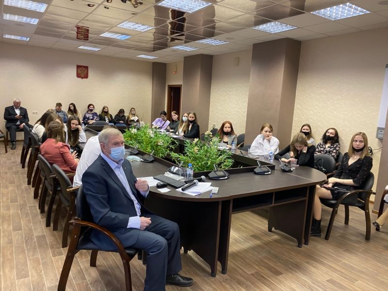 В Мининском университете прошла VII Международная студенческая научно-практическая конференция «Экономическое развитие России: тенденции, перспективы»