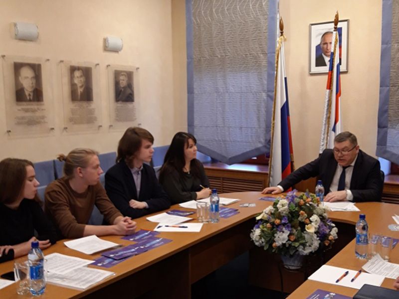 Студенты-географы обсудили итоги участия в проекте «Подъемная сила» с начальником Департамента Росгидромета по ПФО