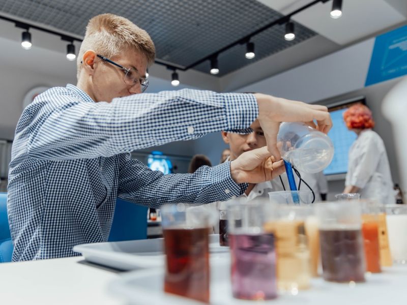 Мининский университет открывает мир профессиональных возможностей! 