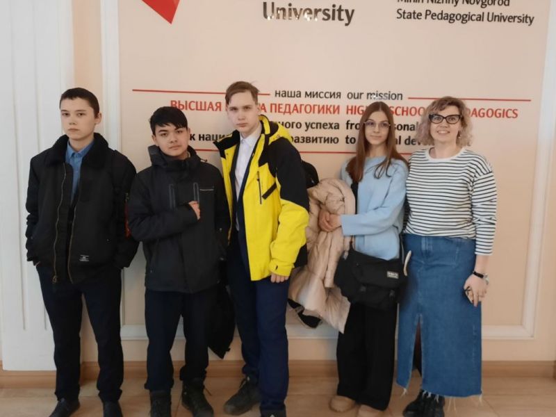 В Мининском провели встречу с школьниками