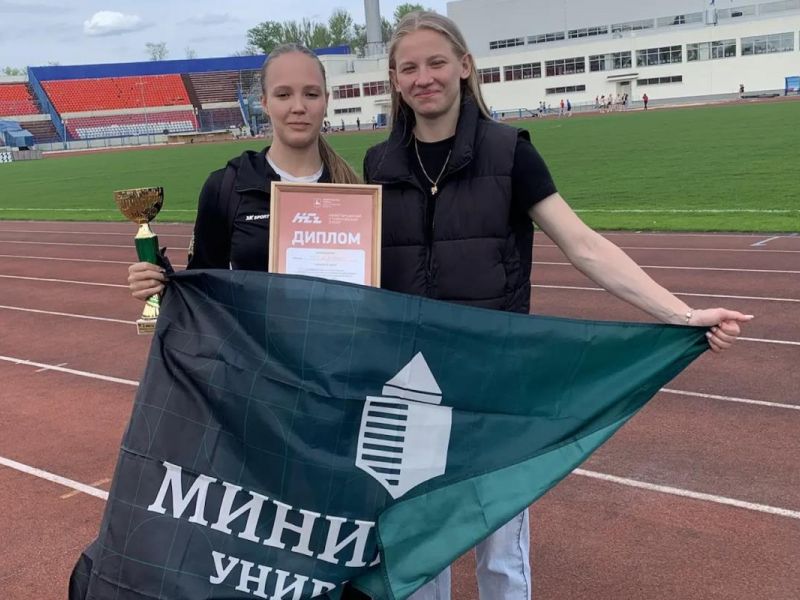 Легкоатлеты Мининского университета завоевали серебро в общекомандном зачете Универсиады–2026
