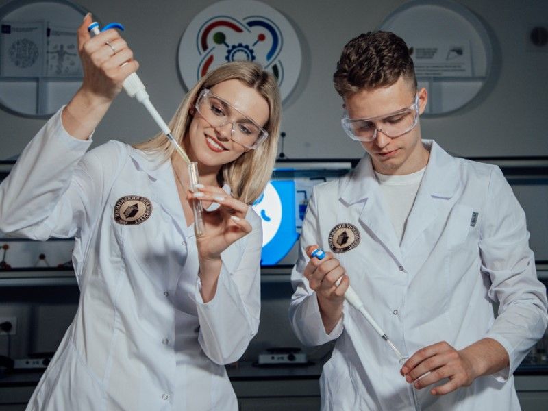 Мининский университет обучит современным методикам преподавания 4000 учителей физики, химии, биологии, математики и информатики в ПФО 