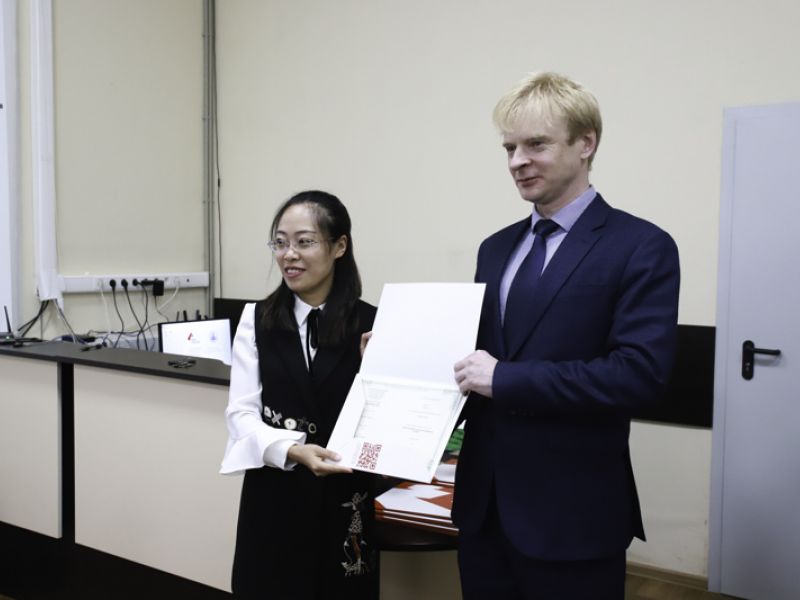 Преподаватели из Китая в течение двух недель перенимали опыт коллег из Мининского университета