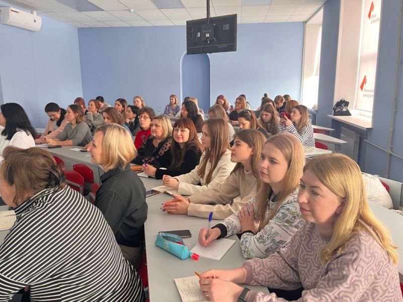 В Мининском университете провели Форсайт-сессию по методике преподавания иностранных языков на тему «We change lives»