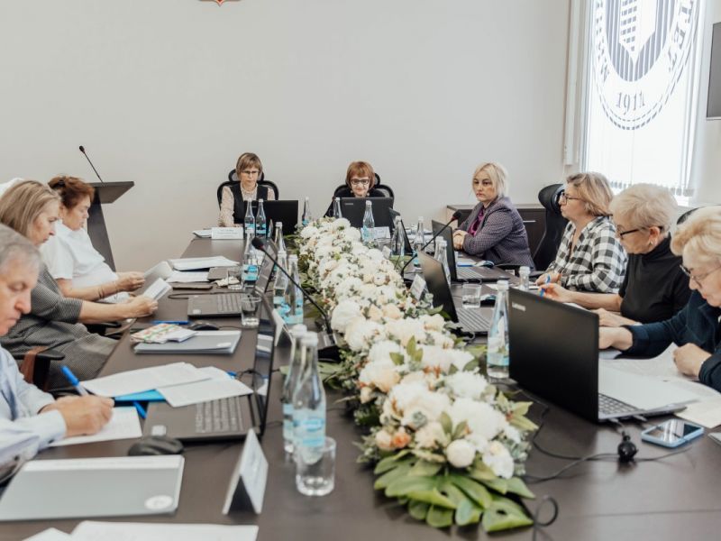 Диссертационный совет Мининского университета продолжает работу