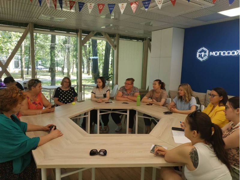 Будущие логопеды приняли участие в семинарах, посвященных современным школьникам
