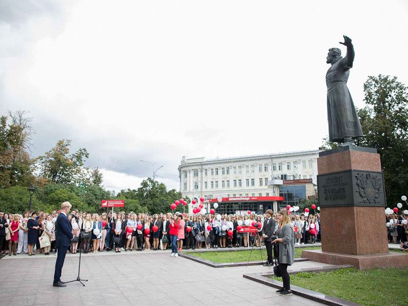 В Мининском университете прошёл День знаний для первокурсников