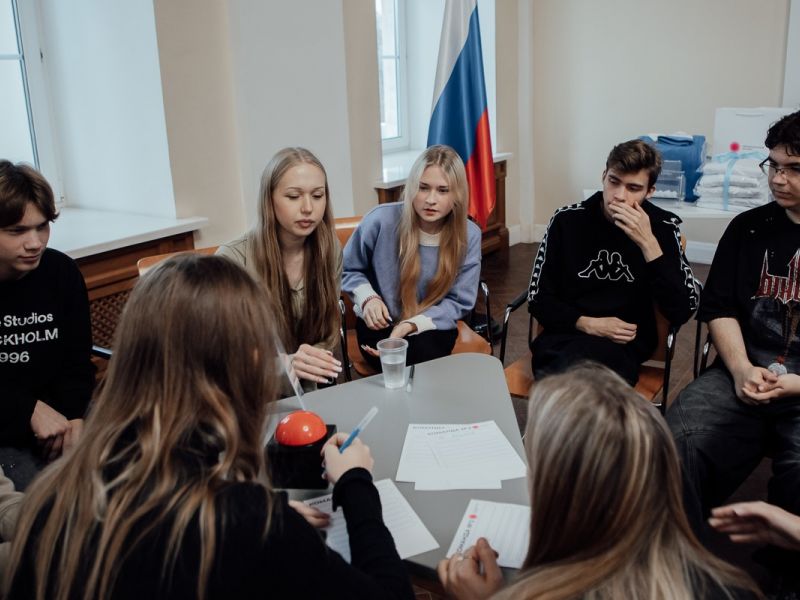 Студенты Мининского университета приняли участие в квизе «Неравнодушный человек»