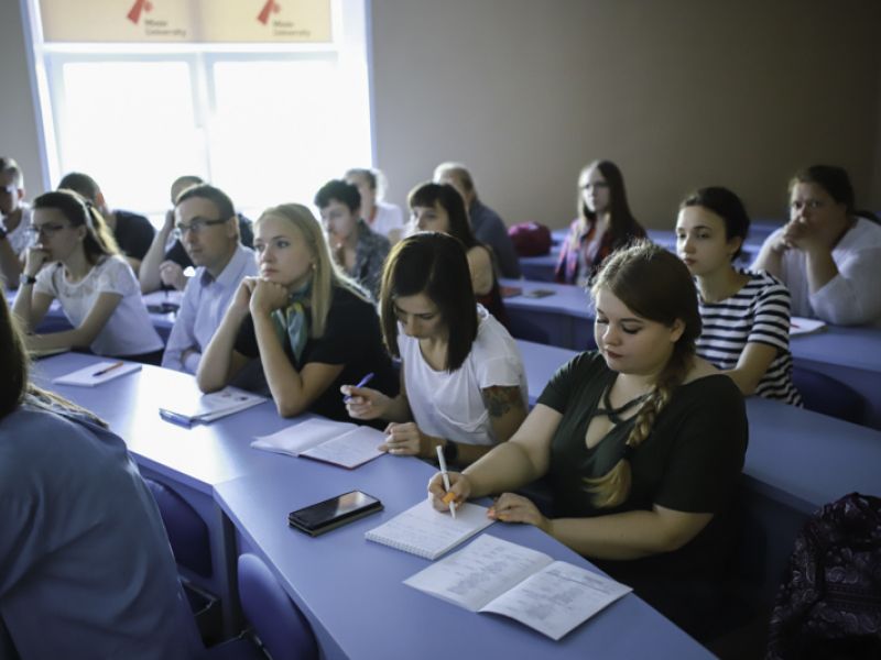 Летняя школа для молодых словесников из России и Польши открылась в Мининском университете