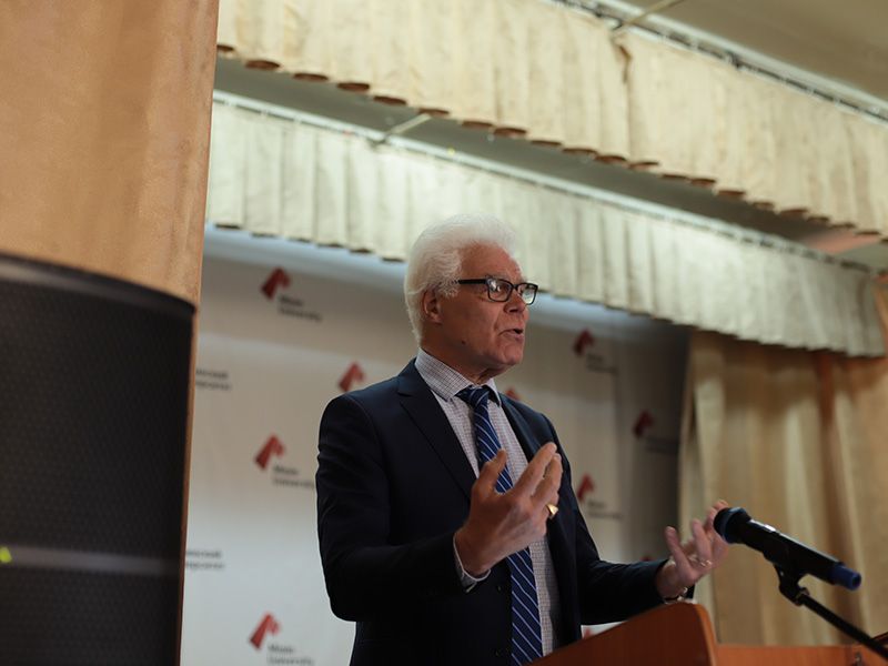 4-5 апреля в Мининском университете прошла международная научно-практическая конференция «Научная дискуссия: вопросы филологии и методики преподавания иностранных языков»